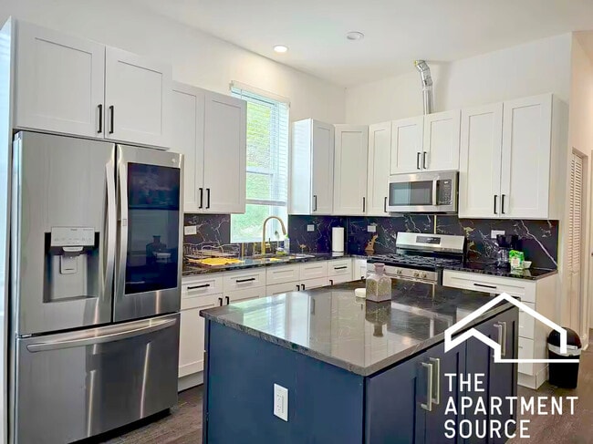 property at 2937 W Jackson Blvd