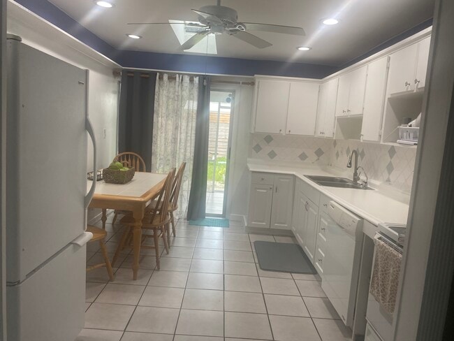 property at 113 Palamino Cir