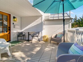 110 Curtis Pl in Manasquan, NJ - Building Photo - Building Photo