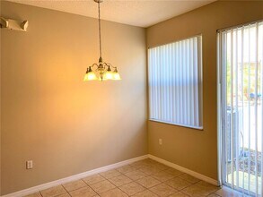 5311 Paradise Cay Cir in Kissimmee, FL - Building Photo - Building Photo