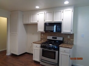 267 Limerick Way in Vacaville, CA - Building Photo - Building Photo