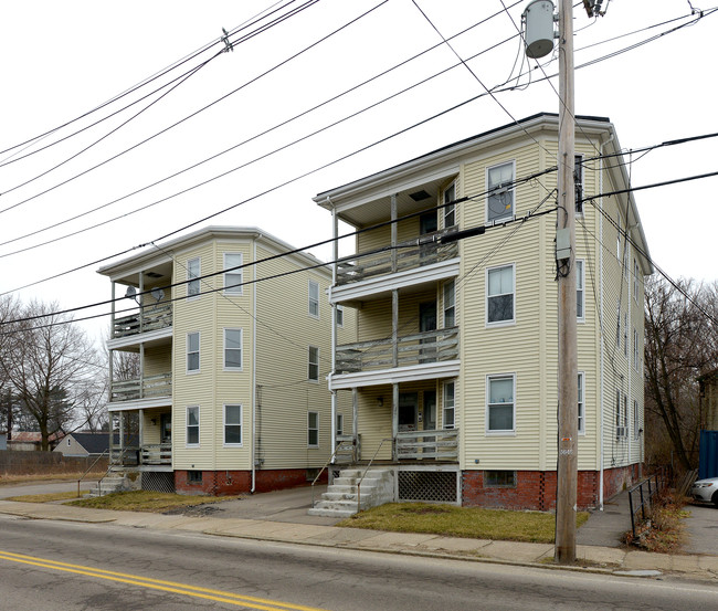 70-72 Forest St in Attleboro, MA - Building Photo - Building Photo