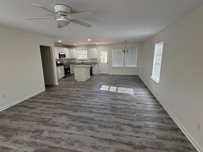 834 Lockett Station Rd in Albany, GA - Building Photo - Building Photo