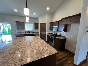 3734 N Mashie St in Post Falls, ID - Building Photo - Building Photo