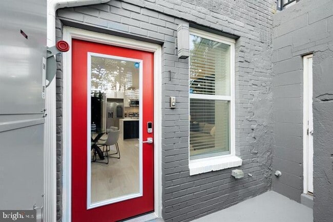 property at 525 Kennedy St NW