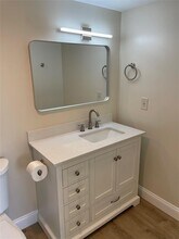 401 SE 3rd St, Unit 104 in Dania Beach, FL - Building Photo - Building Photo