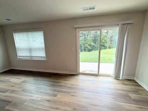 5106 Hyrule Dr in Charlotte, NC - Building Photo - Building Photo