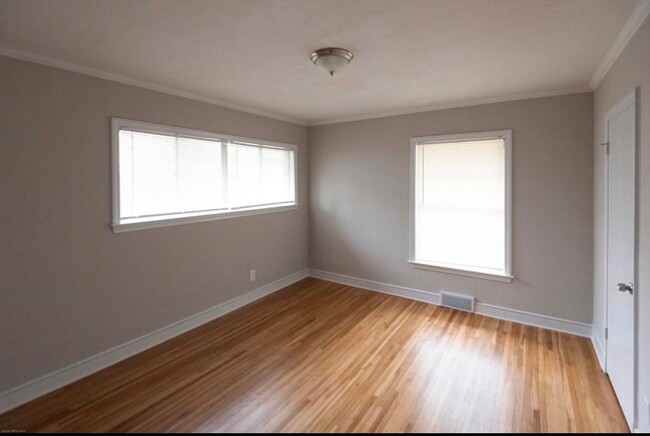 property at 1286 Inman Rd
