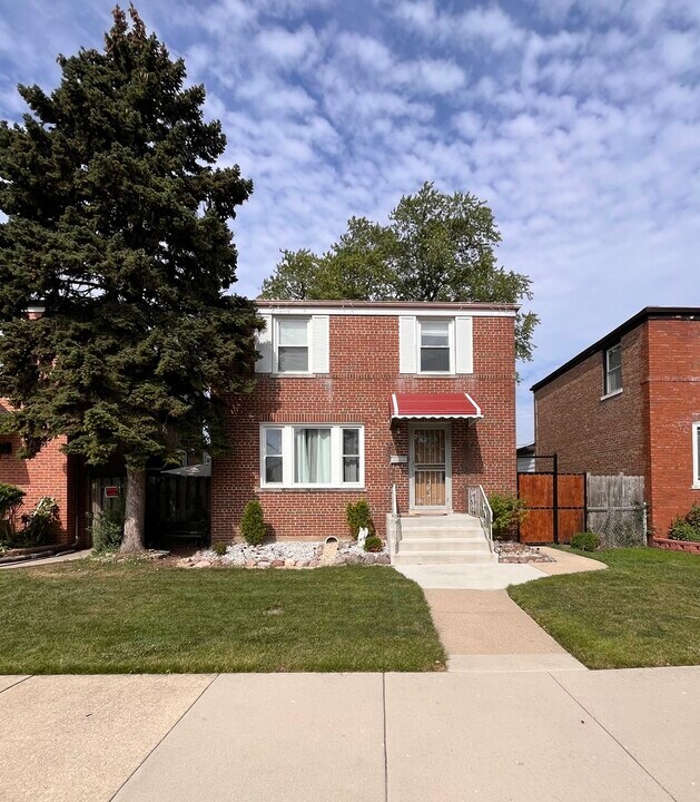 5238 S Hamlin Ave in Chicago, IL - Building Photo
