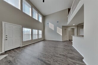 5015 Mossy Bridge Dr in Spring, TX - Building Photo - Building Photo