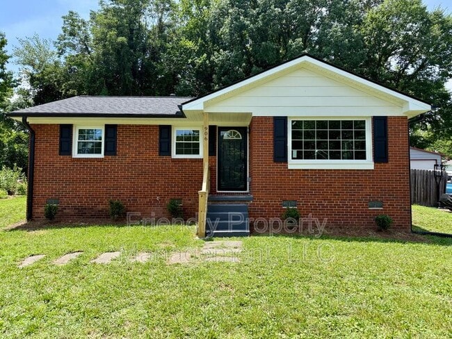 property at 906 Beaumont Ave
