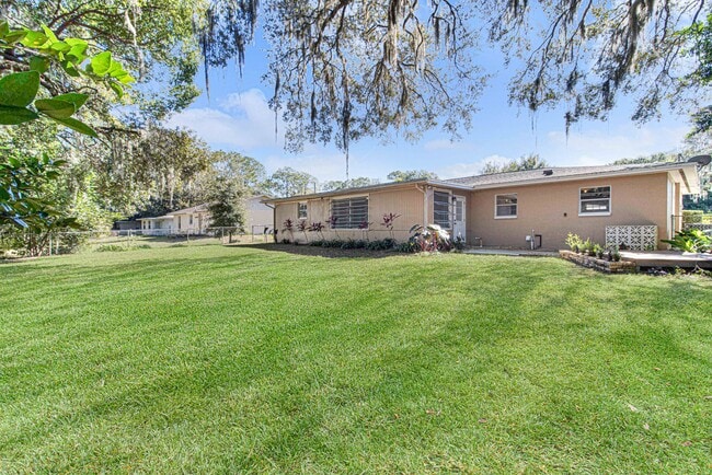 1116 Eden Dr in Inverness, FL - Building Photo - Building Photo