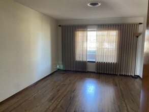 2413 Robin Ridge in Enid, OK - Building Photo - Building Photo