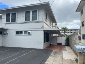1238 Rycroft St in Honolulu, HI - Foto de edificio - Building Photo