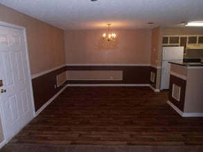 Villages of Gallatin II in Gallatin, TN - Building Photo - Building Photo