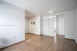 260 Navarre Ave in Coral Gables, FL - Building Photo - Building Photo