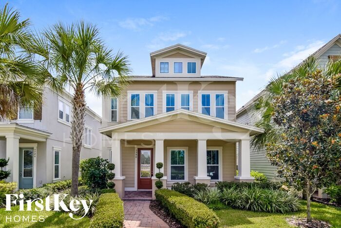 5948 Village Center Dr in Fish Hawk, FL - Building Photo