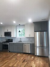 52 America St in Charleston, SC - Building Photo - Building Photo