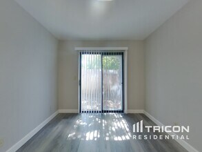 26560 Madison St in Esparto, CA - Building Photo - Building Photo