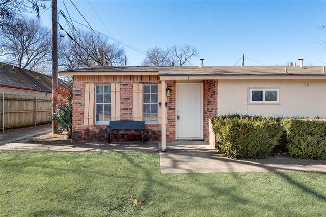 506 N Elm St in Arlington, TX - Building Photo - Building Photo