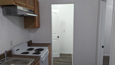 3893 Beechwood Pl in Riverside, CA - Building Photo - Building Photo