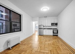 402 Bay Ridge Pkwy in Brooklyn, NY - Building Photo - Building Photo