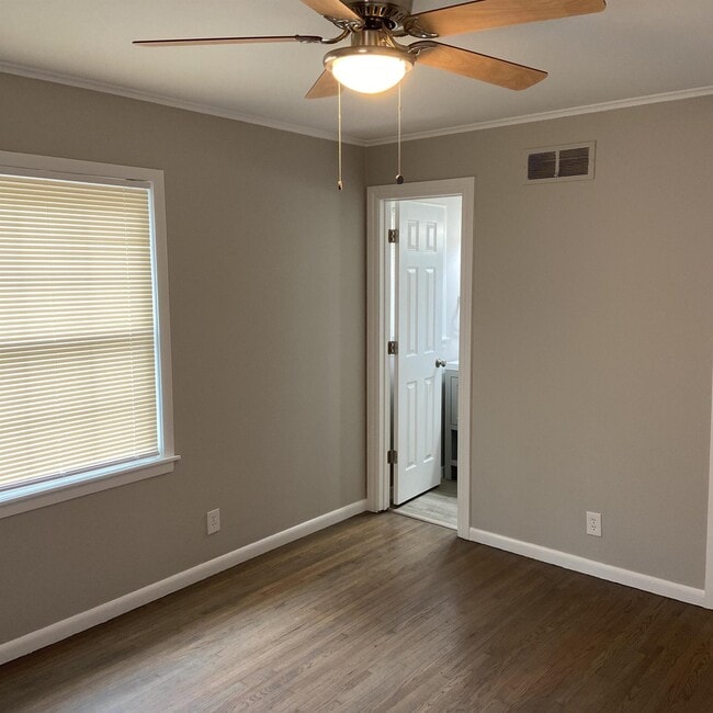 6149 E 20th St in Tulsa, OK - Foto de edificio - Building Photo