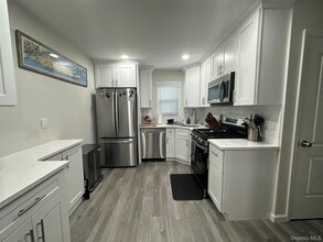 115 Maple Blvd in Long Beach, NY - Building Photo - Building Photo