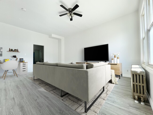 276-276 Lincoln St in Welland, ON - Building Photo - Building Photo