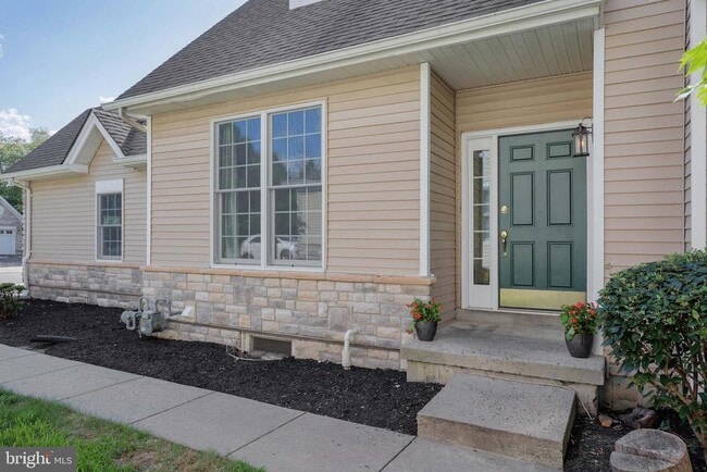 11 Wedgewood Ct in Princeton, NJ - Building Photo - Building Photo