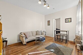 275 Harrison Ave in Jersey City, NJ - Building Photo - Building Photo