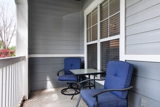 Cape Trails in Cape Girardeau, MO - Building Photo - Interior Photo