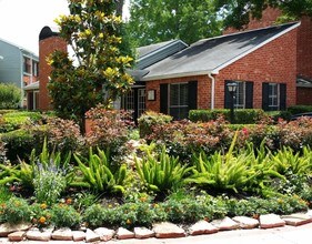 Timbers of Cranbrook Apartments in Houston, TX - Building Photo - Building Photo