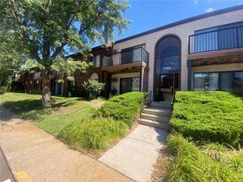 7350 York Ave S in Edina, MN - Building Photo