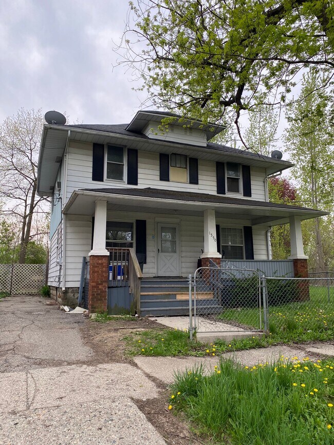 1550 Ave Rentals in Flint, MI