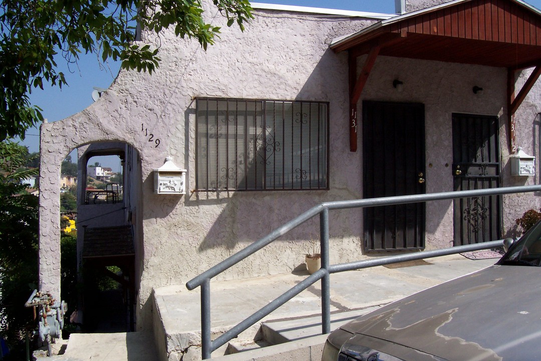 Rowan Fourplex Apartments in Los Angeles, CA - Building Photo