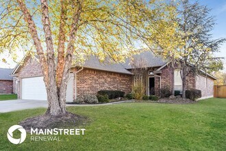 2100 NE 4th St in Moore, OK - Building Photo - Building Photo