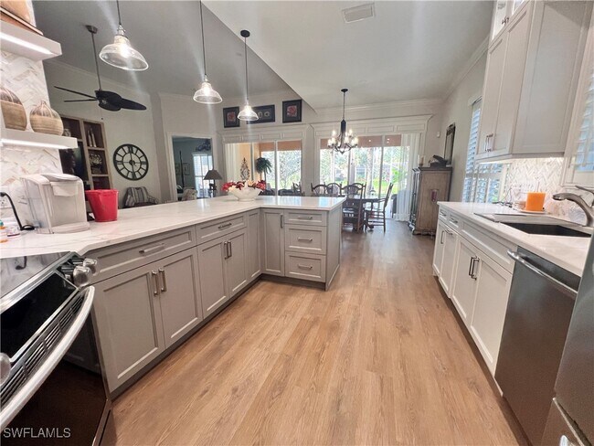 property at 7651 Hernando Ct
