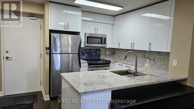 property at 25-1325 Carlton St.