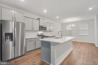 8704 Cherrybark Rd in Clinton, MD - Building Photo - Building Photo