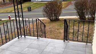 55 Hoadley St in Naugatuck, CT - Building Photo