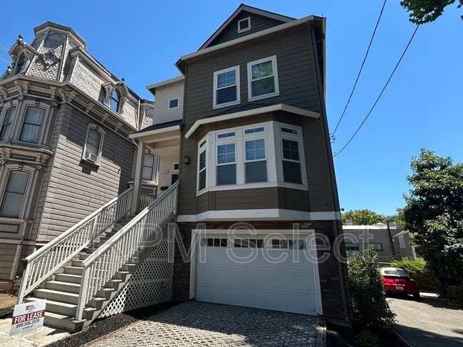 519 8th St in Sacramento, CA - Building Photo - Building Photo
