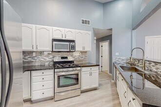 5228 Saratoga Ct NW in Albuquerque, NM - Building Photo - Building Photo