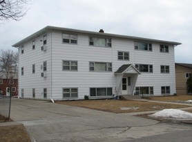 2825 N 9th St Apartamentos