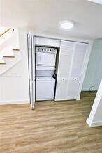 11143 NW 7th St in Miami, FL - Building Photo - Building Photo