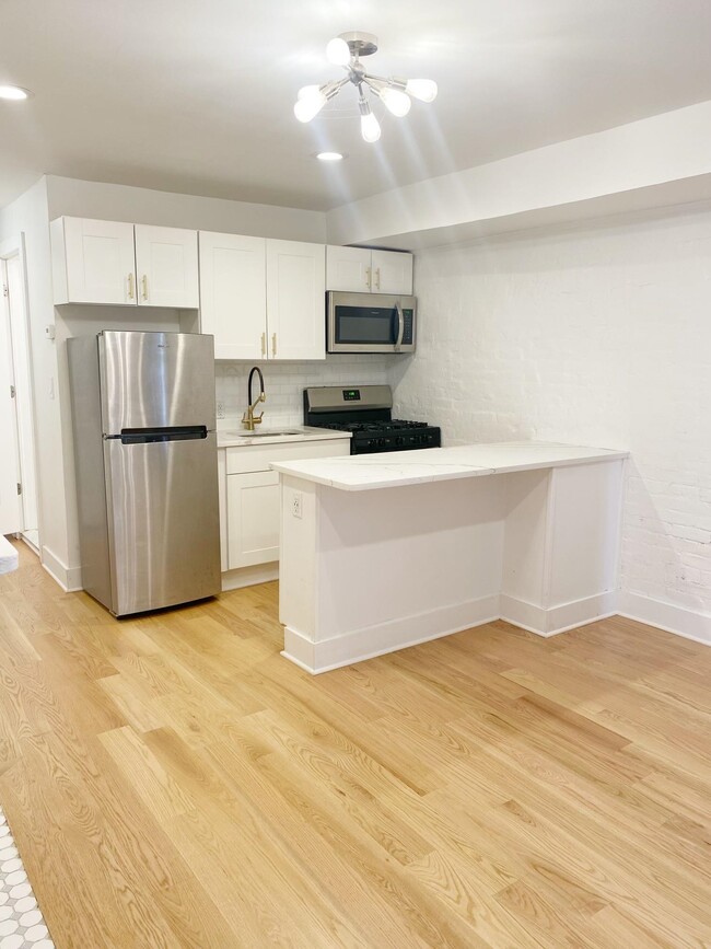 property at 14 Crescent Ave