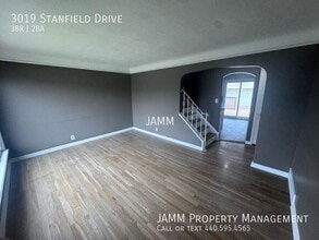 3019 Stanfield Dr in Parma, OH - Building Photo - Building Photo