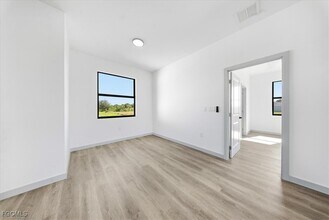 1024 Halby Ave S in Lehigh Acres, FL - Building Photo - Building Photo