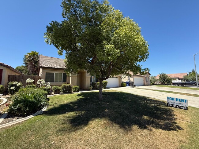 property at 9509 Tahiti Ave