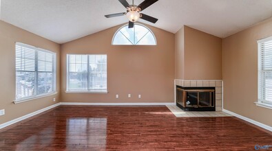 124 Waters Edge Ln in Madison, AL - Building Photo - Building Photo